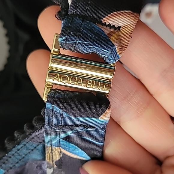 Aqua Blu Swimwear Bikini Top - Picture 4 of 10